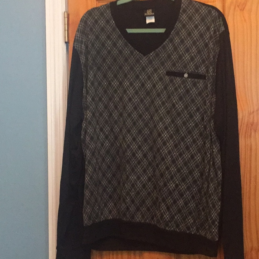 Men’s lightweight sweater - perfect for grandpa!!!